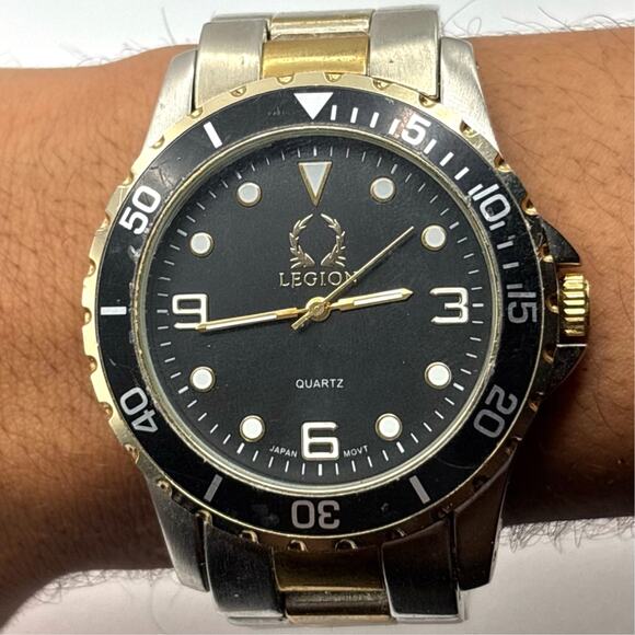 Silver & Black Legion Men's Watch - Picture 2 of 3